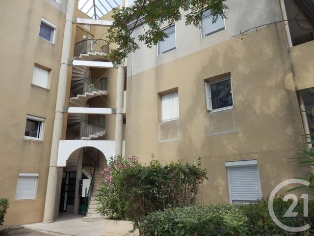 Appartement T3 à louer - 3 pièces - 64.5 m2 - MARSEILLE - 13012 - PROVENCE-ALPES-COTE-D-AZUR - Century 21 Alphée Sga