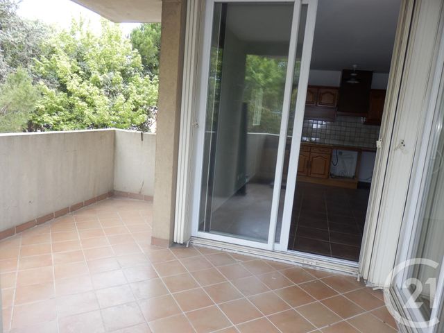 Appartement T3 à louer - 3 pièces - 64.5 m2 - MARSEILLE - 13012 - PROVENCE-ALPES-COTE-D-AZUR - Century 21 Alphée Sga
