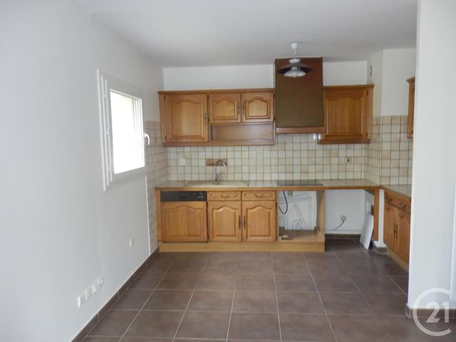 Appartement T3 à louer - 3 pièces - 64.5 m2 - MARSEILLE - 13012 - PROVENCE-ALPES-COTE-D-AZUR - Century 21 Alphée Sga