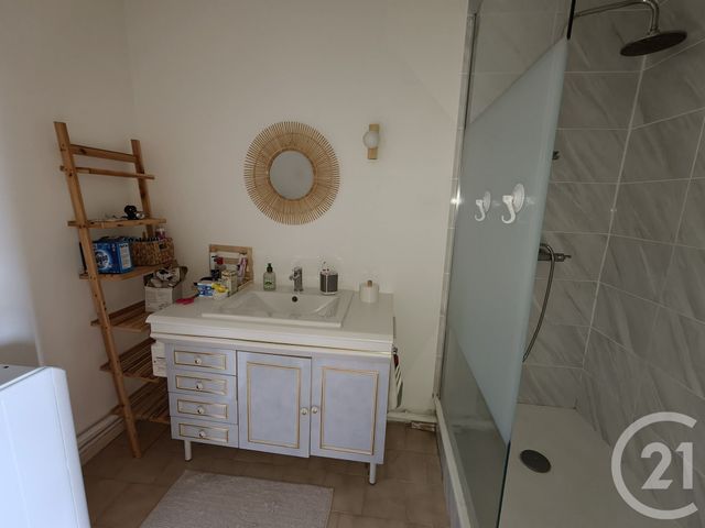Appartement T3 à vendre - 3 pièces - 58.92 m2 - MARSEILLE - 13011 - PROVENCE-ALPES-COTE-D-AZUR - Century 21 Alphée Sga