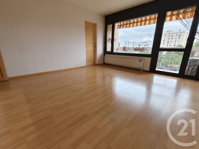 Appartement T3 à vendre - 3 pièces - 58.92 m2 - MARSEILLE - 13011 - PROVENCE-ALPES-COTE-D-AZUR - Century 21 Alphée Sga