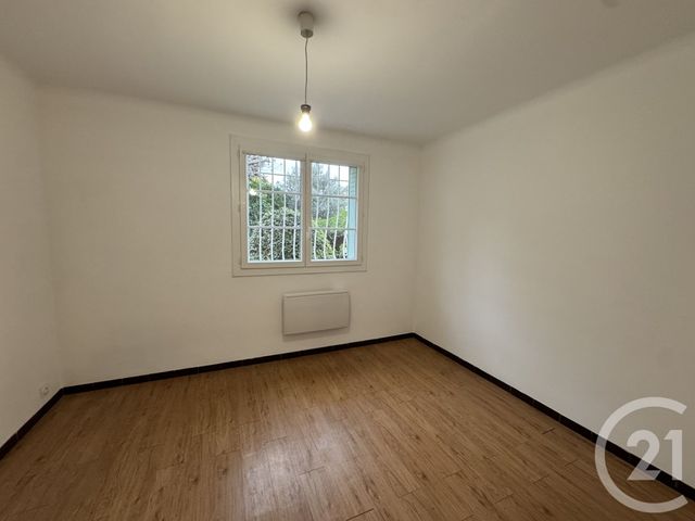 Appartement T3 à louer - 3 pièces - 58.04 m2 - MARSEILLE - 13012 - PROVENCE-ALPES-COTE-D-AZUR - Century 21 Alphée Sga