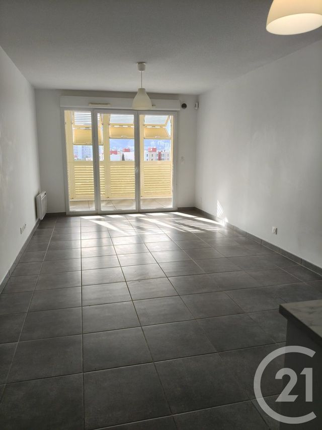 Appartement F3 à vendre - 3 pièces - 59.28 m2 - MARSEILLE - 13011 - PROVENCE-ALPES-COTE-D-AZUR - Century 21 Alphée Sga