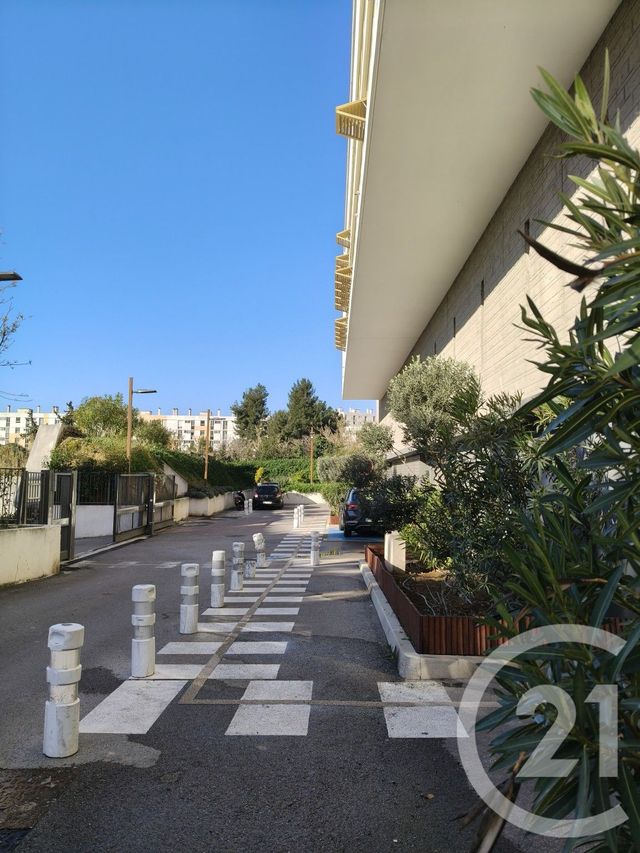 Appartement F3 à vendre - 3 pièces - 59.28 m2 - MARSEILLE - 13011 - PROVENCE-ALPES-COTE-D-AZUR - Century 21 Alphée Sga