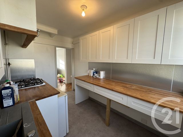 Appartement T3 à louer - 3 pièces - 54.76 m2 - MARSEILLE - 13012 - PROVENCE-ALPES-COTE-D-AZUR - Century 21 Alphée Sga