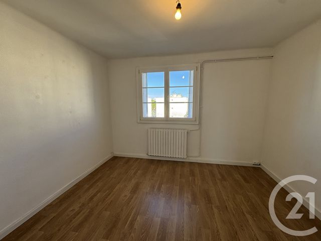 Appartement T3 à louer - 3 pièces - 54.76 m2 - MARSEILLE - 13012 - PROVENCE-ALPES-COTE-D-AZUR - Century 21 Alphée Sga