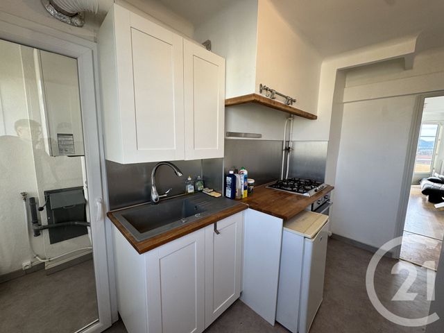 Appartement T3 à louer - 3 pièces - 54.76 m2 - MARSEILLE - 13012 - PROVENCE-ALPES-COTE-D-AZUR - Century 21 Alphée Sga