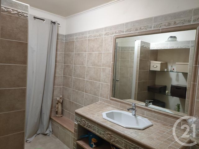 Appartement F7 à vendre - 7 pièces - 135.23 m2 - MARSEILLE - 13012 - PROVENCE-ALPES-COTE-D-AZUR - Century 21 Alphée Sga