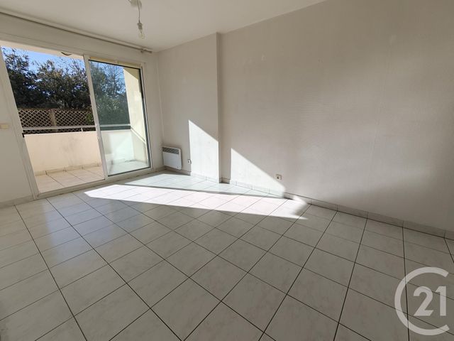 Appartement T2 à vendre - 2 pièces - 36.23 m2 - MARSEILLE - 13012 - PROVENCE-ALPES-COTE-D-AZUR - Century 21 Alphée Sga