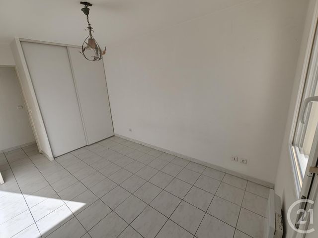 Appartement T2 à vendre - 2 pièces - 36.23 m2 - MARSEILLE - 13012 - PROVENCE-ALPES-COTE-D-AZUR - Century 21 Alphée Sga