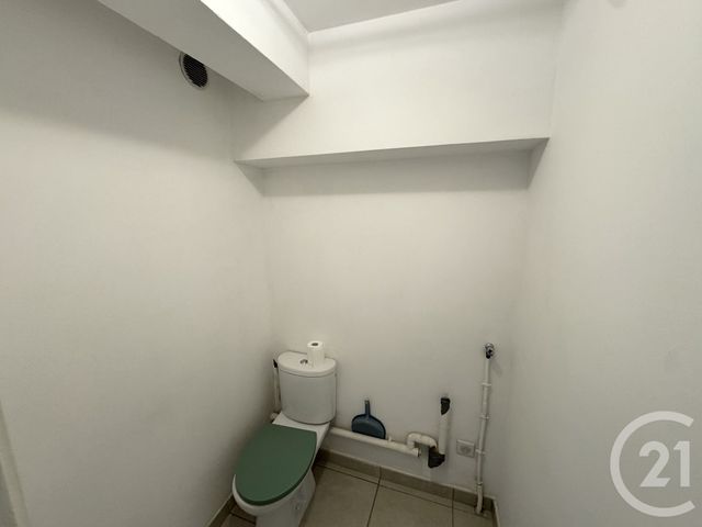 Appartement T2 à louer - 2 pièces - 59.52 m2 - MARSEILLE - 13012 - PROVENCE-ALPES-COTE-D-AZUR - Century 21 Alphée Sga