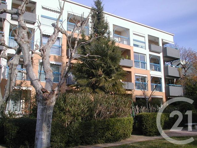 Appartement F2 à vendre - 2 pièces - 61.0 m2 - MARSEILLE - 13012 - PROVENCE-ALPES-COTE-D-AZUR - Century 21 Alphée Sga