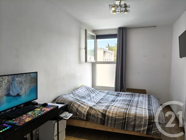 Appartement F3 à vendre - 4 pièces - 70.0 m2 - MARSEILLE - 13012 - PROVENCE-ALPES-COTE-D-AZUR - Century 21 Alphée Sga