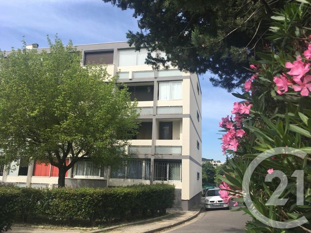 Appartement F3 à vendre - 4 pièces - 70.0 m2 - MARSEILLE - 13012 - PROVENCE-ALPES-COTE-D-AZUR - Century 21 Alphée Sga
