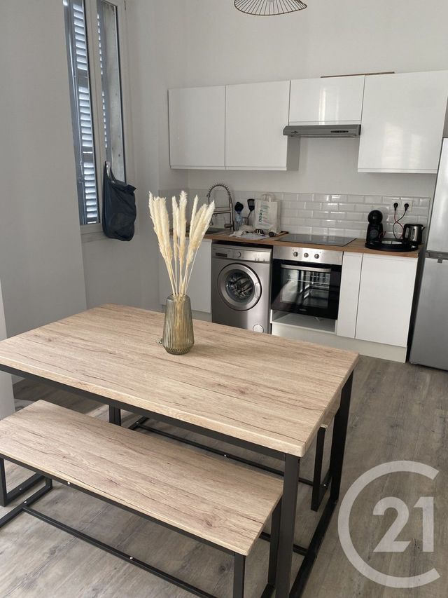 Appartement T2 à louer - 2 pièces - 47.01 m2 - MARSEILLE - 13004 - PROVENCE-ALPES-COTE-D-AZUR - Century 21 Alphée Sga