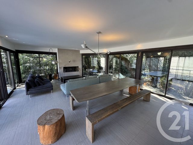 maison à louer - 5 pièces - 158.14 m2 - MARSEILLE - 13012 - PROVENCE-ALPES-COTE-D-AZUR - Century 21 Alphée Sga