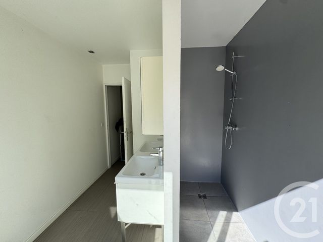 maison à louer - 5 pièces - 158.14 m2 - MARSEILLE - 13012 - PROVENCE-ALPES-COTE-D-AZUR - Century 21 Alphée Sga