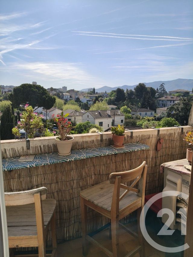 Appartement F3 à vendre - 3 pièces - 51.02 m2 - MARSEILLE - 13012 - PROVENCE-ALPES-COTE-D-AZUR - Century 21 Alphée Sga