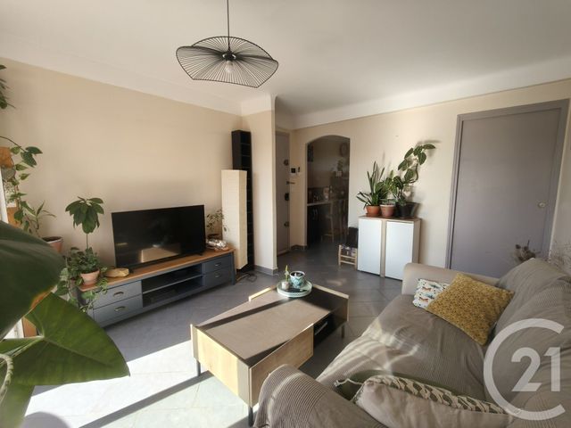 Appartement F3 à vendre - 3 pièces - 51.02 m2 - MARSEILLE - 13012 - PROVENCE-ALPES-COTE-D-AZUR - Century 21 Alphée Sga