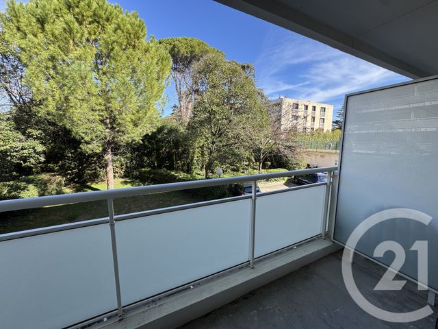Appartement T2 à louer - 2 pièces - 55.69 m2 - MARSEILLE - 13012 - PROVENCE-ALPES-COTE-D-AZUR - Century 21 Alphée Sga