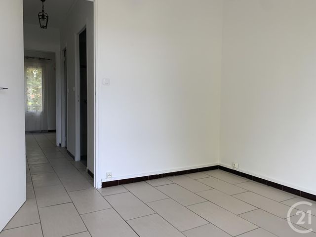 Appartement F3 à louer - 3 pièces - 57.51 m2 - MARSEILLE - 13012 - PROVENCE-ALPES-COTE-D-AZUR - Century 21 Alphée Sga