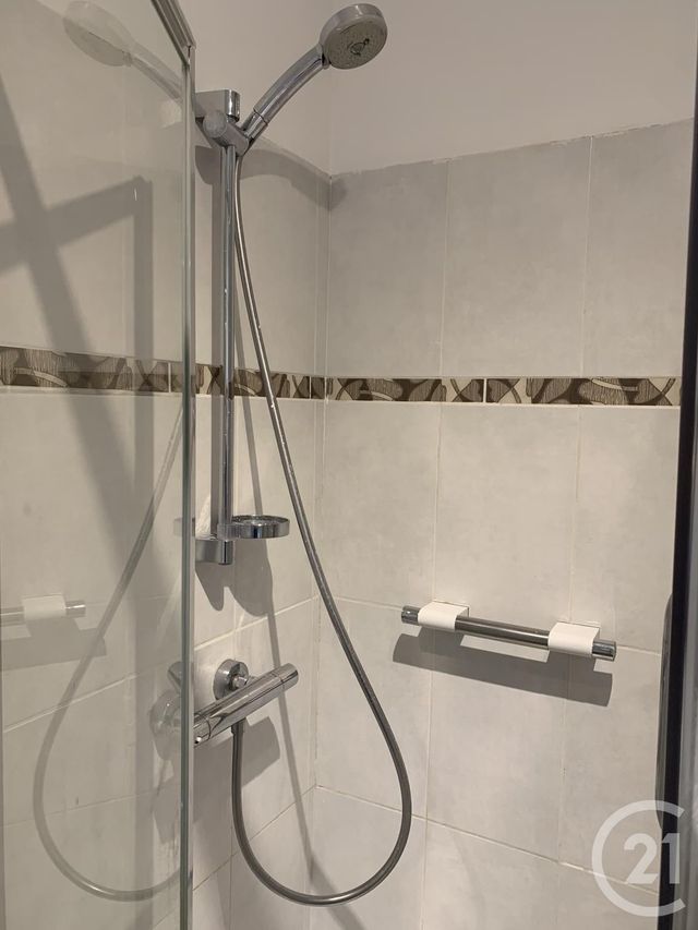 Appartement F3 à louer - 3 pièces - 57.51 m2 - MARSEILLE - 13012 - PROVENCE-ALPES-COTE-D-AZUR - Century 21 Alphée Sga