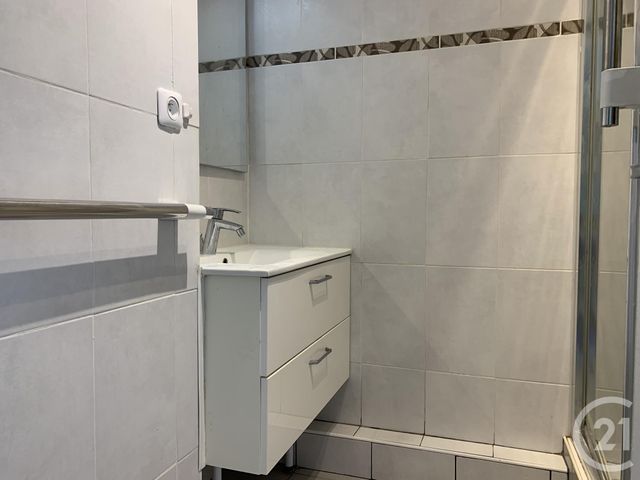 Appartement F3 à louer - 3 pièces - 57.51 m2 - MARSEILLE - 13012 - PROVENCE-ALPES-COTE-D-AZUR - Century 21 Alphée Sga