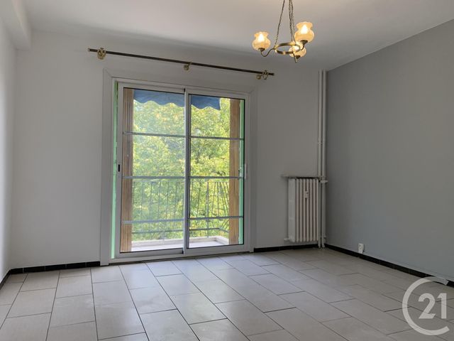 Appartement F3 à louer - 3 pièces - 57.51 m2 - MARSEILLE - 13012 - PROVENCE-ALPES-COTE-D-AZUR - Century 21 Alphée Sga