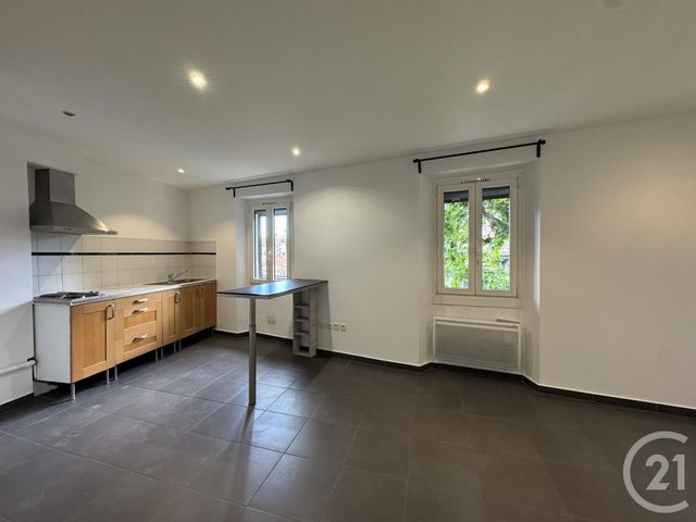 Appartement T1 à louer - 1 pièce - 23.68 m2 - MARSEILLE - 13011 - PROVENCE-ALPES-COTE-D-AZUR - Century 21 Alphée Sga