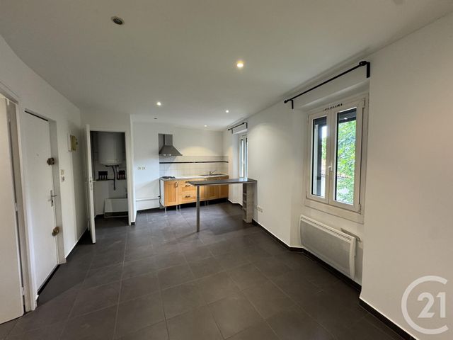 Appartement T1 à louer - 1 pièce - 23.68 m2 - MARSEILLE - 13011 - PROVENCE-ALPES-COTE-D-AZUR - Century 21 Alphée Sga