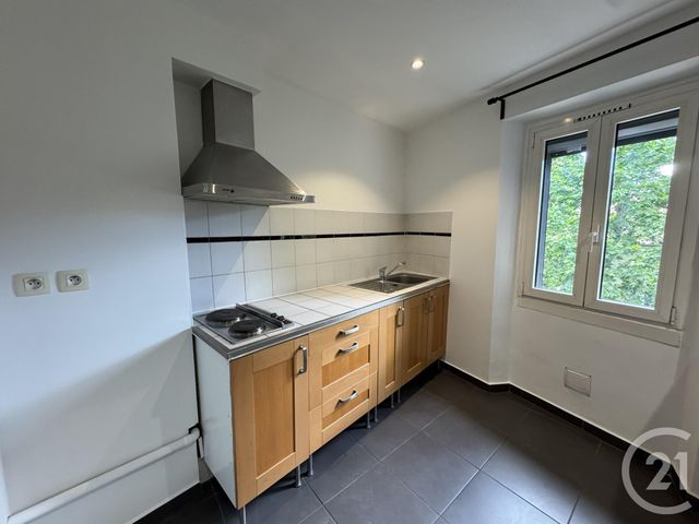 Appartement T1 à louer - 1 pièce - 23.68 m2 - MARSEILLE - 13011 - PROVENCE-ALPES-COTE-D-AZUR - Century 21 Alphée Sga