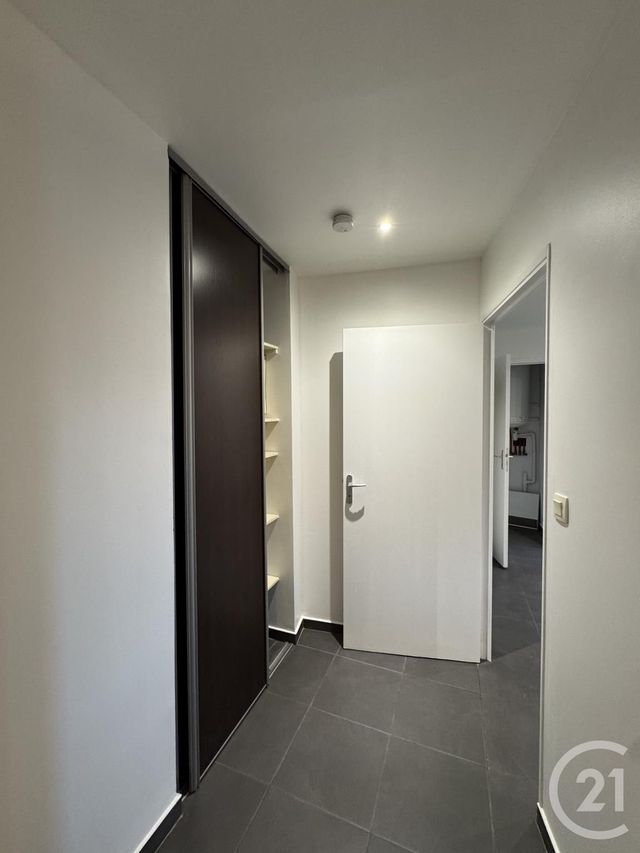 Appartement T1 à louer - 1 pièce - 23.68 m2 - MARSEILLE - 13011 - PROVENCE-ALPES-COTE-D-AZUR - Century 21 Alphée Sga