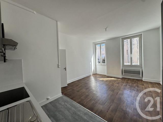 Appartement T2 à louer - 2 pièces - 35.48 m2 - MARSEILLE - 13005 - PROVENCE-ALPES-COTE-D-AZUR - Century 21 Alphée Sga