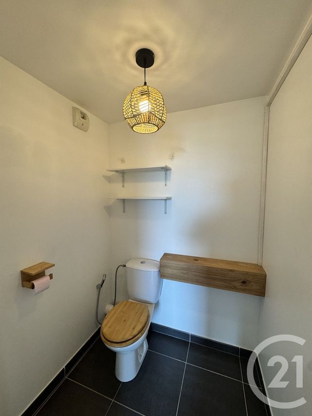 Appartement T3 à louer - 3 pièces - 57.36 m2 - MARSEILLE - 13012 - PROVENCE-ALPES-COTE-D-AZUR - Century 21 Alphée Sga