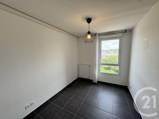 Appartement T3 à louer - 3 pièces - 57.36 m2 - MARSEILLE - 13012 - PROVENCE-ALPES-COTE-D-AZUR - Century 21 Alphée Sga