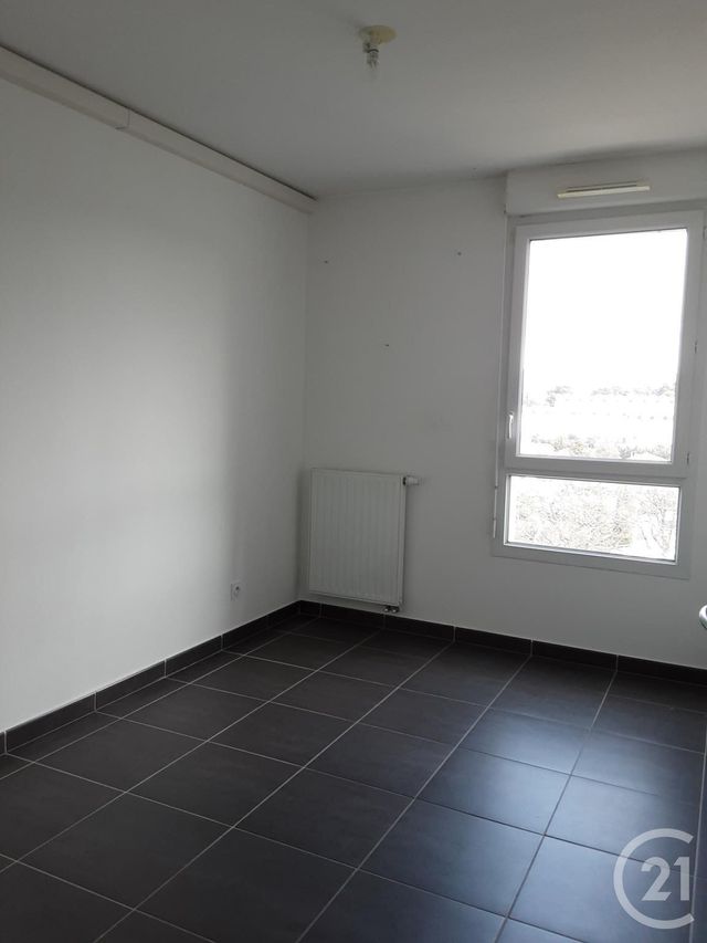 Appartement T3 à louer - 3 pièces - 57.36 m2 - MARSEILLE - 13012 - PROVENCE-ALPES-COTE-D-AZUR - Century 21 Alphée Sga