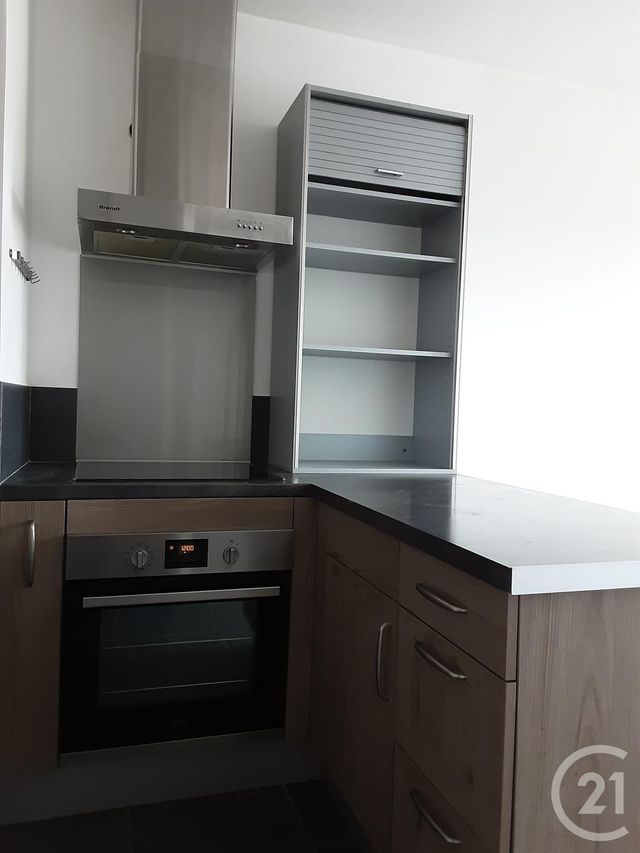 Appartement T3 à louer - 3 pièces - 57.36 m2 - MARSEILLE - 13012 - PROVENCE-ALPES-COTE-D-AZUR - Century 21 Alphée Sga