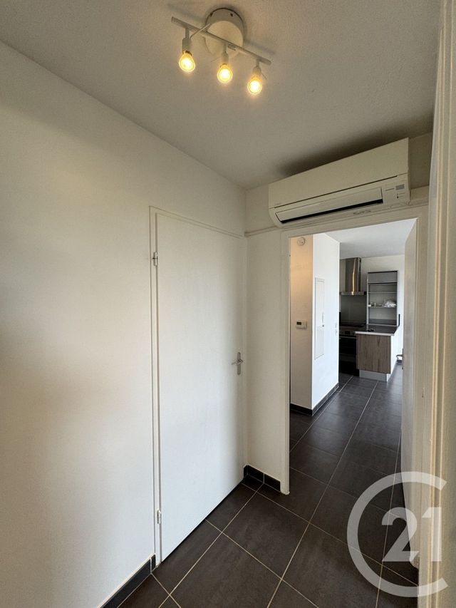 Appartement T3 à louer - 3 pièces - 57.36 m2 - MARSEILLE - 13012 - PROVENCE-ALPES-COTE-D-AZUR - Century 21 Alphée Sga