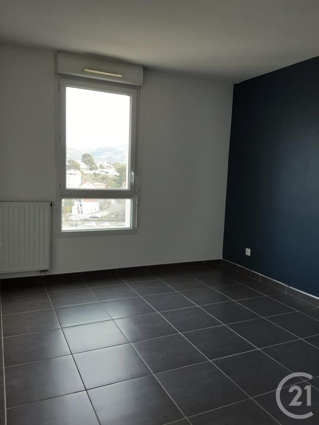 Appartement T3 à louer - 3 pièces - 57.36 m2 - MARSEILLE - 13012 - PROVENCE-ALPES-COTE-D-AZUR - Century 21 Alphée Sga