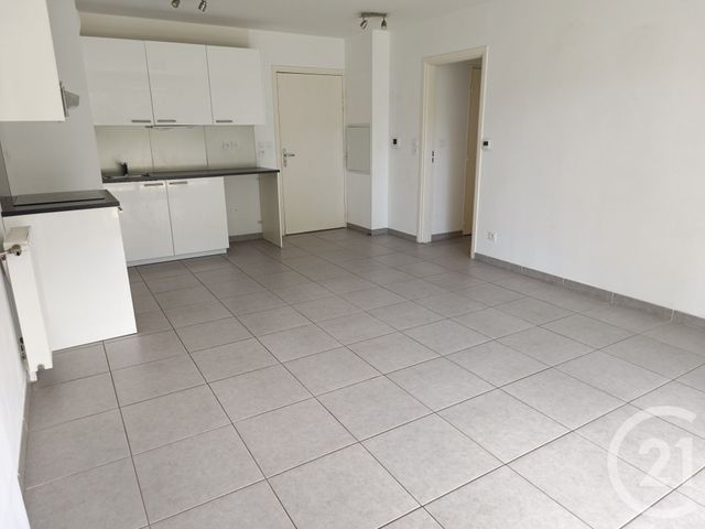 Appartement T3 à vendre - 3 pièces - 59.64 m2 - MARSEILLE - 13012 - PROVENCE-ALPES-COTE-D-AZUR - Century 21 Alphée Sga
