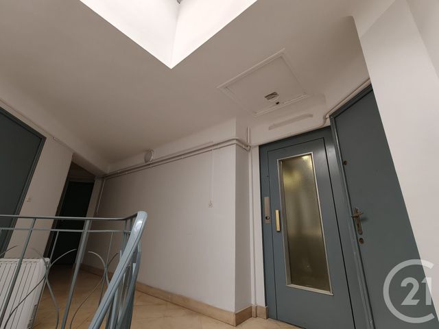 Appartement Studio à vendre - 1 pièce - 37.02 m2 - MARSEILLE - 13007 - PROVENCE-ALPES-COTE-D-AZUR - Century 21 Alphée Sga