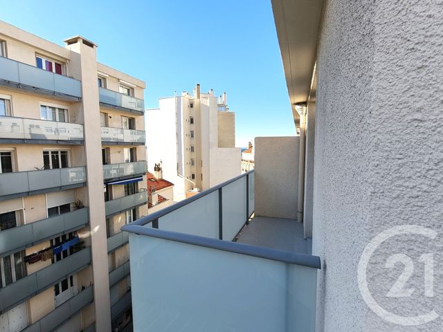 Appartement Studio à vendre - 1 pièce - 37.02 m2 - MARSEILLE - 13007 - PROVENCE-ALPES-COTE-D-AZUR - Century 21 Alphée Sga