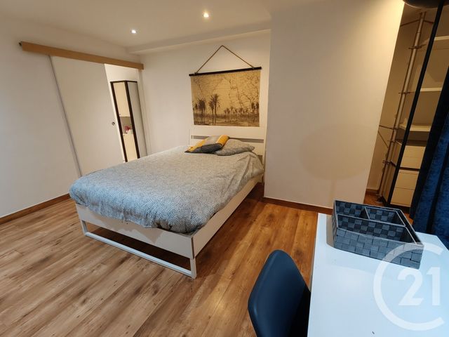 Appartement T5 à vendre - 6 pièces - 121.51 m2 - MARSEILLE - 13003 - PROVENCE-ALPES-COTE-D-AZUR - Century 21 Alphée Sga