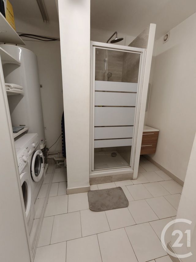 Appartement T5 à vendre - 6 pièces - 121.51 m2 - MARSEILLE - 13003 - PROVENCE-ALPES-COTE-D-AZUR - Century 21 Alphée Sga