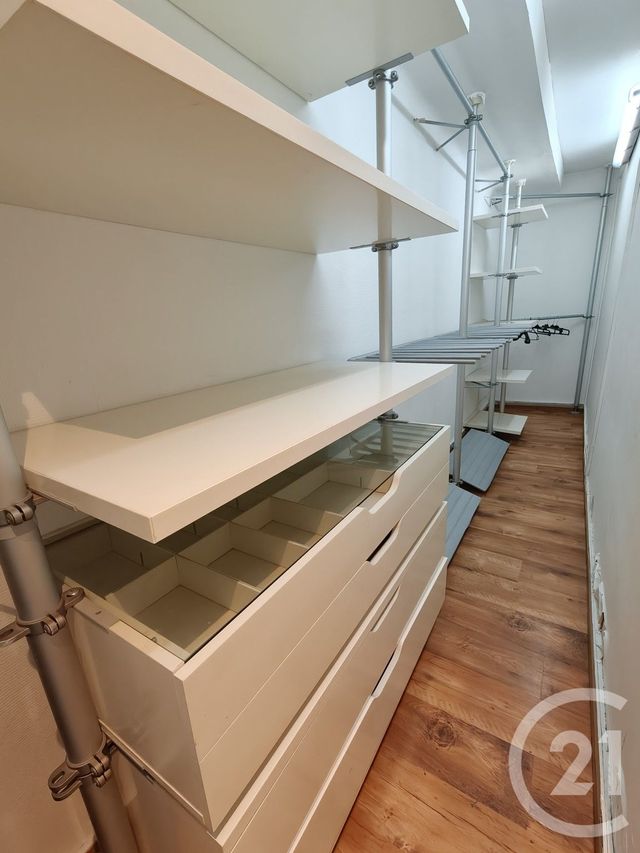 Appartement T5 à vendre - 6 pièces - 121.51 m2 - MARSEILLE - 13003 - PROVENCE-ALPES-COTE-D-AZUR - Century 21 Alphée Sga