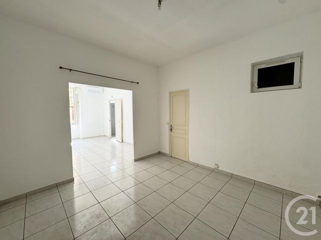 Appartement T1 à louer - 1 pièce - 46.5 m2 - MARSEILLE - 13005 - PROVENCE-ALPES-COTE-D-AZUR - Century 21 Alphée Sga