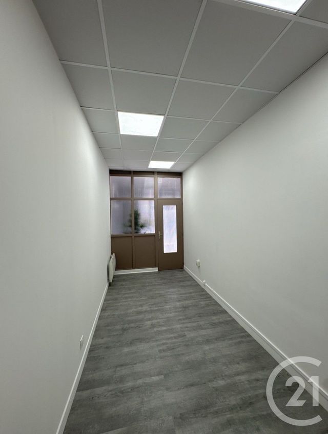 Appartement Local à louer - 2 pièces - 22.9 m2 - MARSEILLE - 13005 - PROVENCE-ALPES-COTE-D-AZUR - Century 21 Alphée Sga