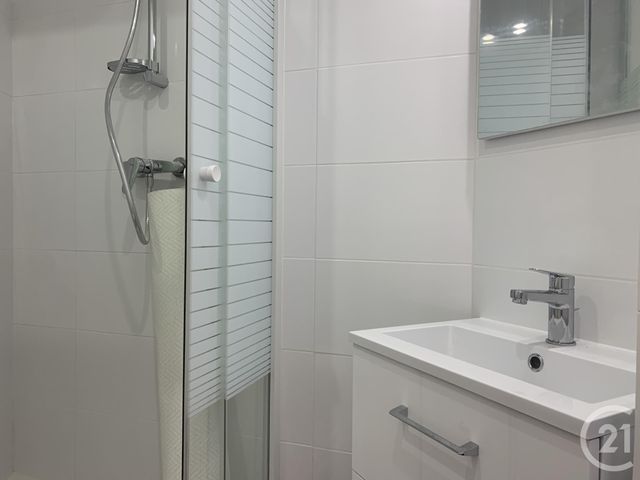Appartement T2 à louer - 2 pièces - 31.61 m2 - MARSEILLE - 13007 - PROVENCE-ALPES-COTE-D-AZUR - Century 21 Alphée Sga