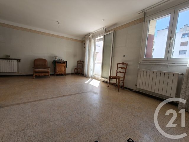 Appartement F4 à vendre - 4 pièces - 62.33 m2 - MARSEILLE - 13004 - PROVENCE-ALPES-COTE-D-AZUR - Century 21 Alphée Sga