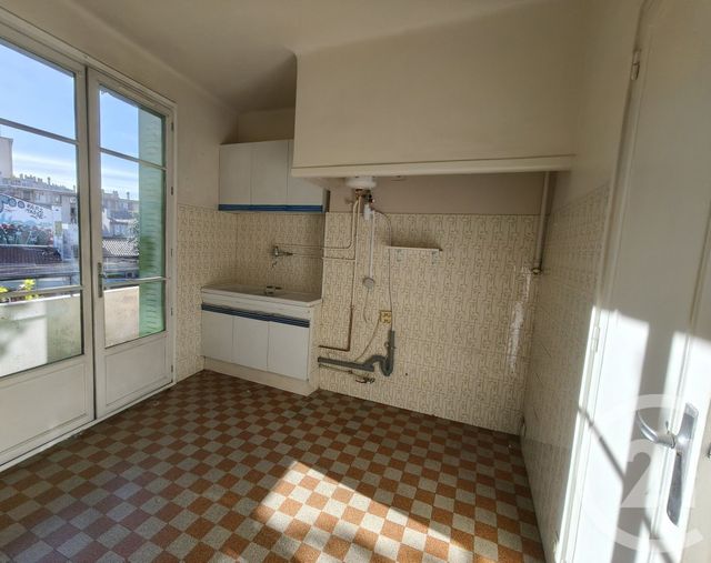 Appartement F3 à vendre - 3 pièces - 66.19 m2 - MARSEILLE - 13004 - PROVENCE-ALPES-COTE-D-AZUR - Century 21 Alphée Sga